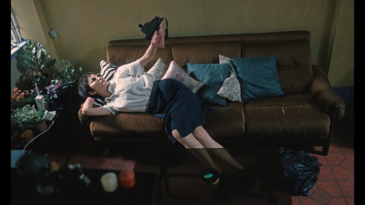 💚 🍍 Evening viewing recommendation? On the great performer Faye Wong's birthday, watch her iconic performance in Wong Kar Wai's exuberant 1994 romantic masterpiece CHUNGKING EXPRESS (1994)! 💚 🍍 Now on Criterion Channel!