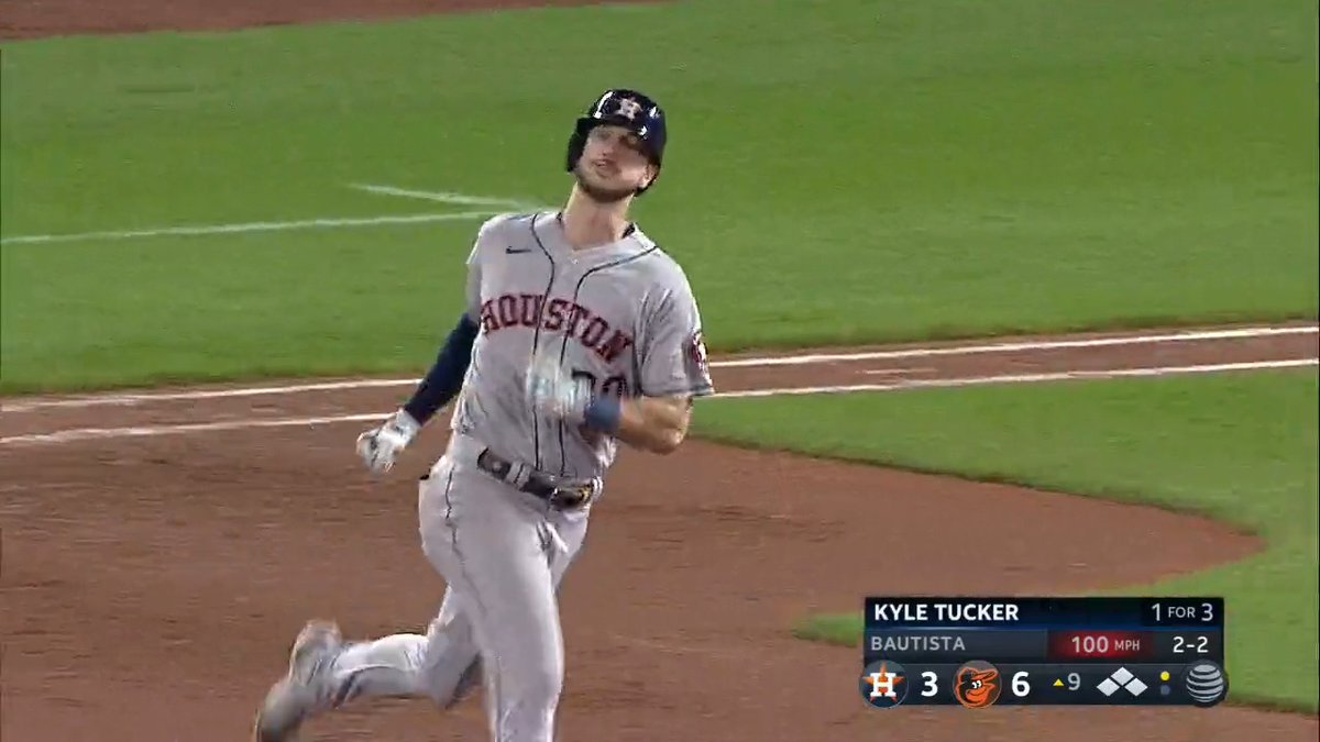 A GO-AHEAD GRAND SLAM FOR KYLE TUCKER IN THE 9TH!