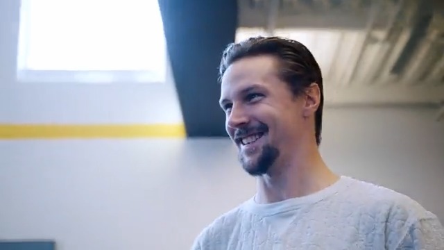 Welcome home, Erik Karlsson 🖤💛 Karlsson: "I know it's going to be a lot of work. I'm excited to come in full-time and for the potential that is in this room."