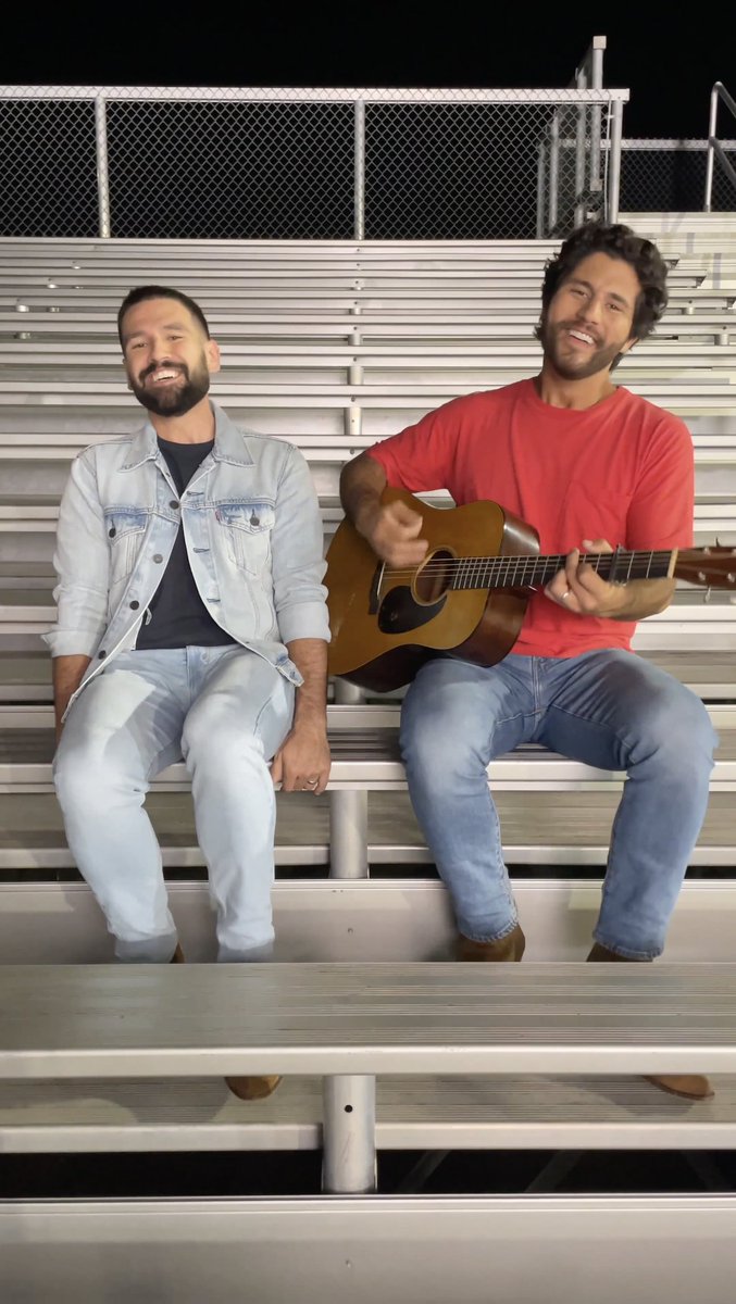 First time singing ALWAYS GONNA BE acoustic and we messed it up 🤣 Should we record a full acoustic version? 🤠