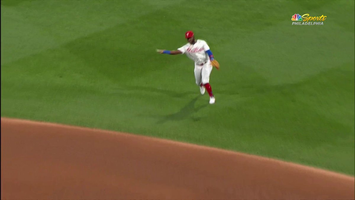 How can you not be romantic about baseball? ๐ญโฅ