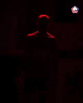 Un ami du LOSC a un message pour notre nouveau Dogue 👀 Bienvenido a casa Nacho 🇦🇷 New Balance Football