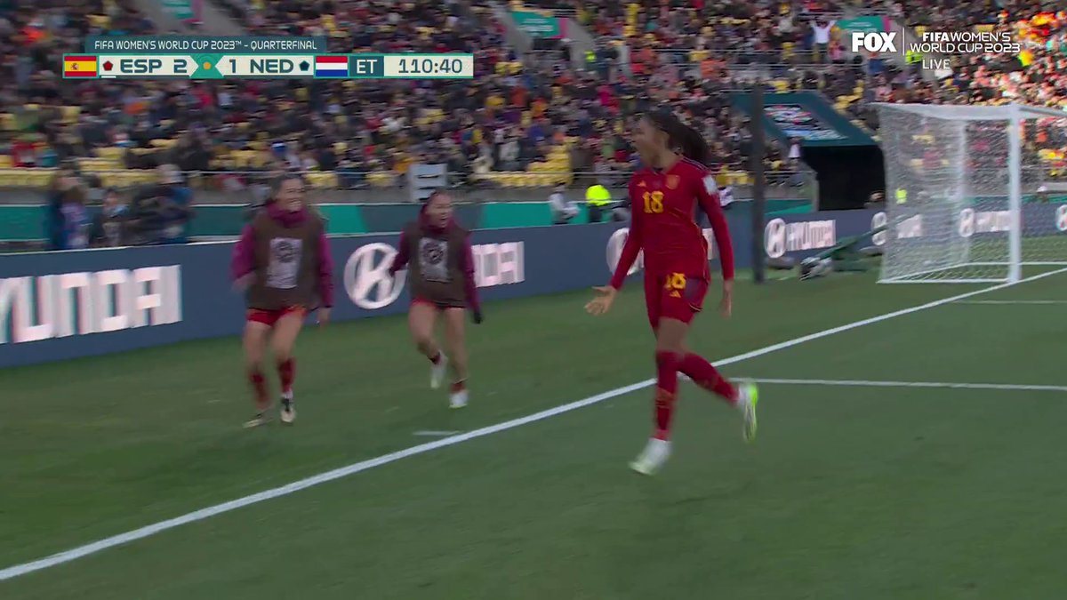 WHAT A WAY TO SCORE YOUR FIRST FIFA WOMEN'S WORLD CUP GOAL, SALMA PARALLUELO 🇪🇸