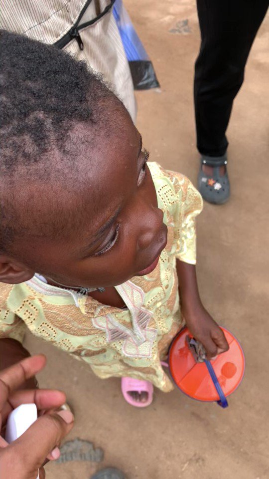 Damilare Olalere was found roaming around fagba area of iju and was brought to my house and I’ve taken him to new oko oba police station. Please help retweet to find his parents