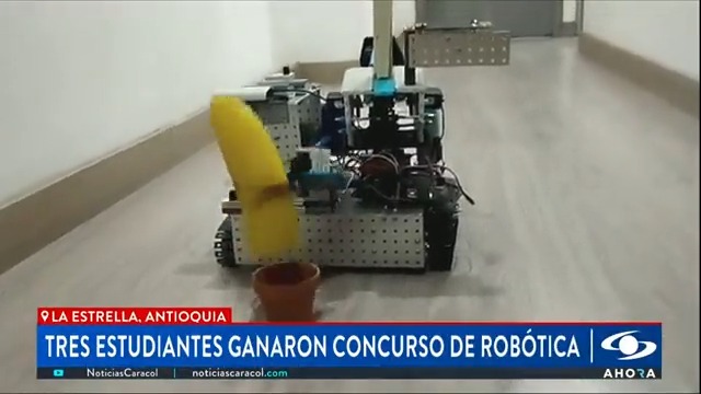 Tres estudiantes antioqueños ganaron medalla de oro para Colombia en la International Youth Robotics Competition, llevada a cabo en Corea del Sur, con su robot creado para la agricultura. ¿Cómo funciona? Más en