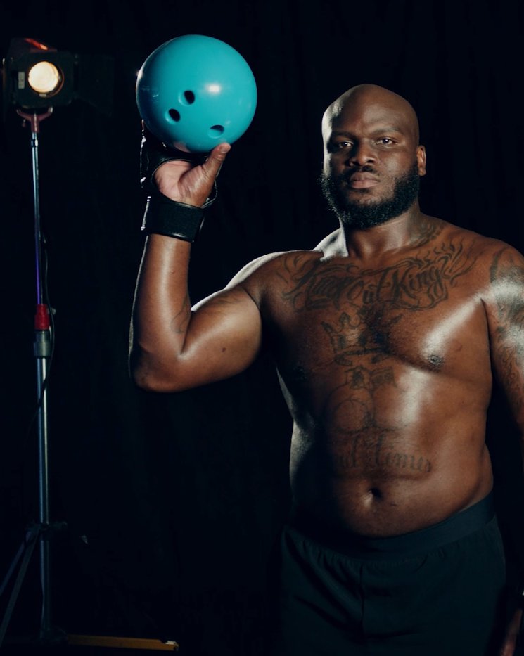 Derrick Lewis did a commercial for manscaped