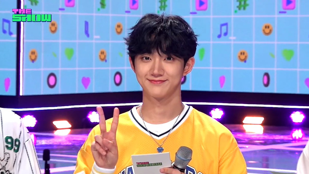 섭깅이 어디까지 귀여워질 예정이죠? 잔망미가 짱 귀여워서 반복 재생 중٩(>3<)۶ #KPOP #THEKPOP #THESHOW #더쇼 #형섭 #섭깅 TEMPEST