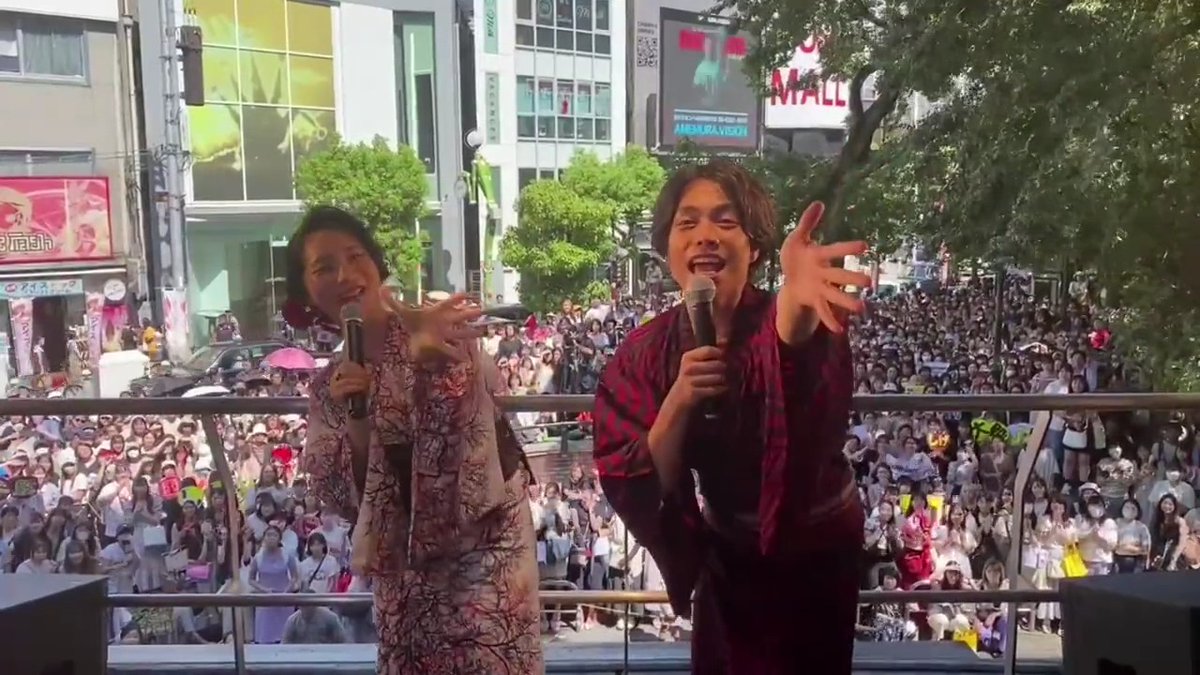 📢みんな #おおきにエッサイム! 会場から… メッセージ動画 第1弾 到着👁️💥 第2弾はもっと投稿が増えたら解禁! まだまだみんなで一緒に #禁じられた遊び #大阪エッサイム で投稿してね🙏 #重岡大毅 (#ジャニーズWEST) #ファーストサマーウイカ