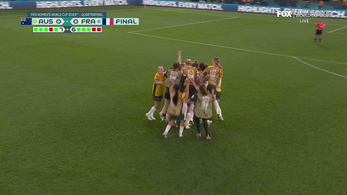VINE WINS IT FOR AUSTRALIA!!! 🇦🇺🙌 🇫🇷: ❌✅✅✅❌✅✅✅❌❌ 🇦🇺: ✅❌✅✅❌✅✅✅ ❌✅