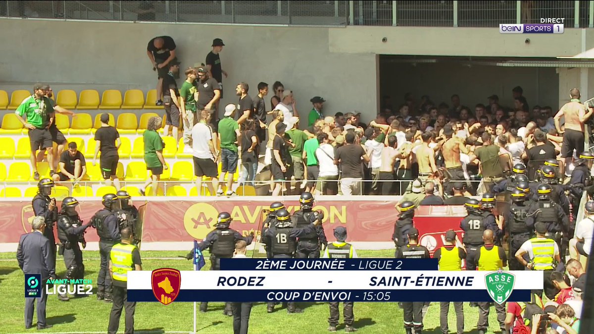 [📺LIVE] ⚽️ #RAFASSE #Ligue2BKT 😬 Des débordements en parcage stéphanois ont éclaté...