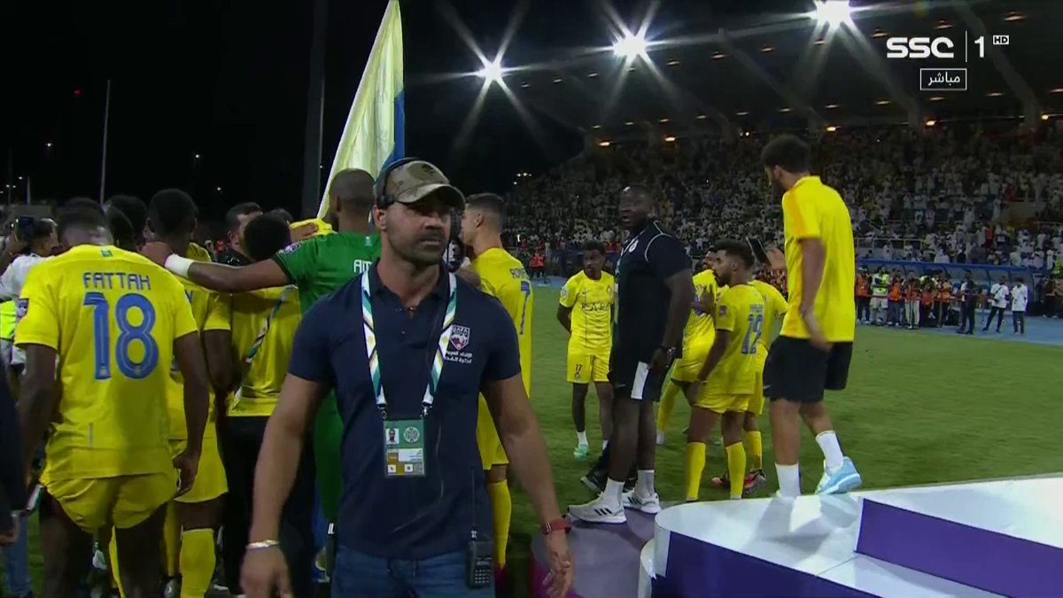لاعبو النصر يحتفلون باللقب 🤩🏆🥇 #كأس_الملك_سلمان_للأندية | #SSC
