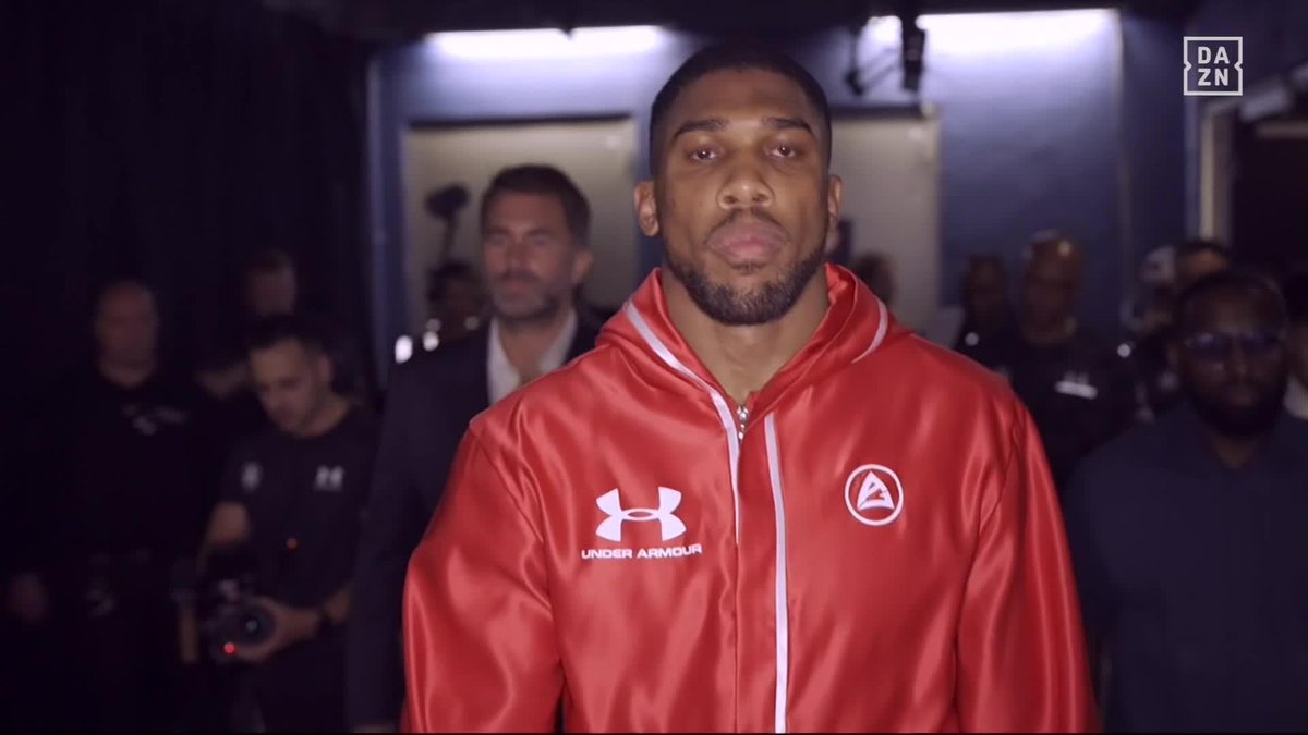 Another ICONIC entrance from Anthony Joshua 🤩 #JoshuaHelenius is LIVE now on DAZN