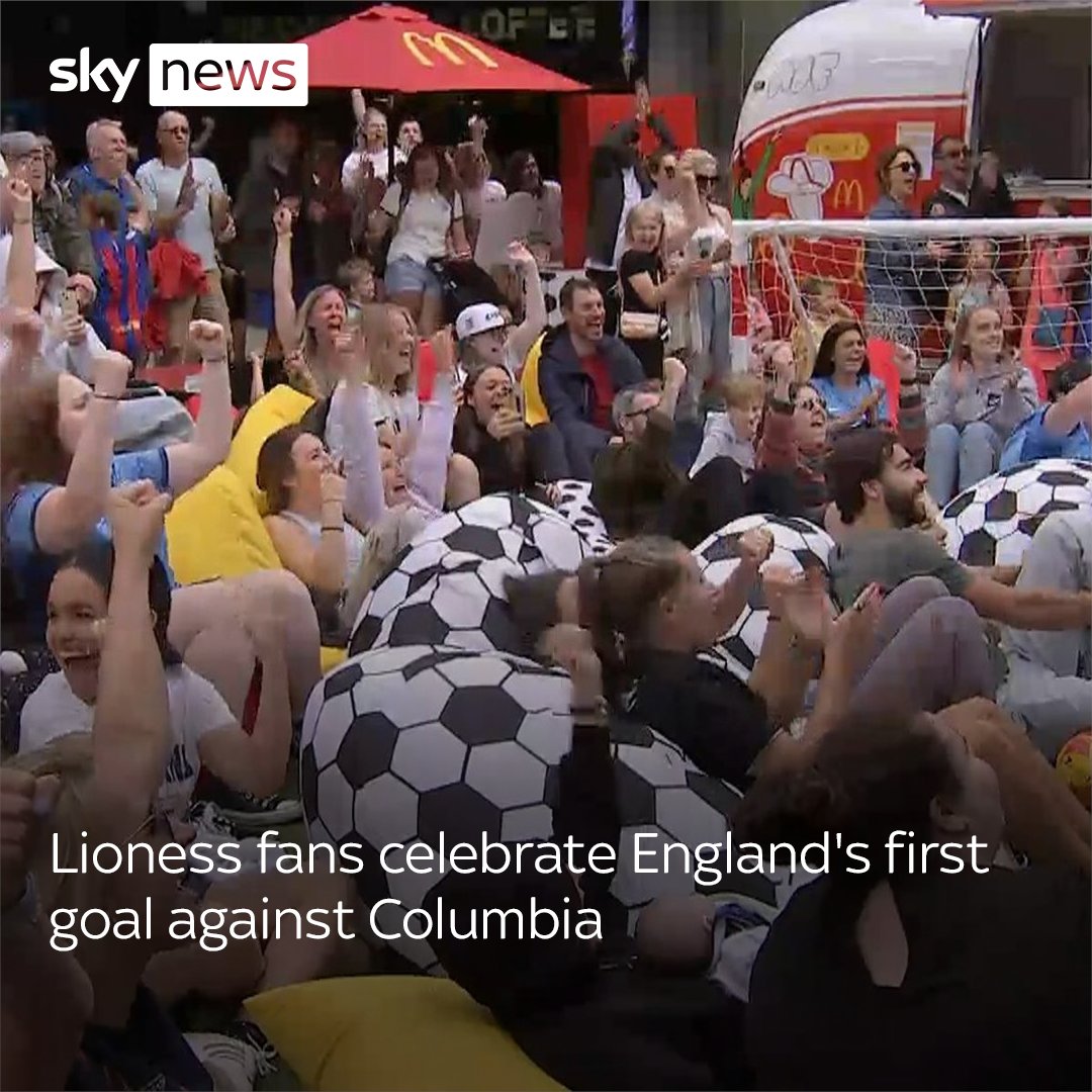 Watch as Lioness fans celebrate England's first goal against Columbia⚽ England play Australia in the semi-finals on Wednesday morning. Read more:
