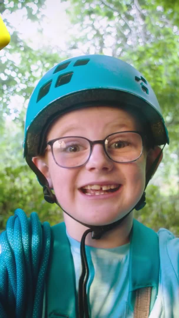 #isliomsaé 🗣🌈🚀🧡🎡✨ Tá an chéad chainéal teilíse Gaeilge do dhaoine óga ag teacht 08.09.2023 🗓⏳🤯 CÚLA4 Is leatsa é! 😆 Niamh Ní Chróinín TG4 #Cúla4 #Gaeilge #CainéalCúla4