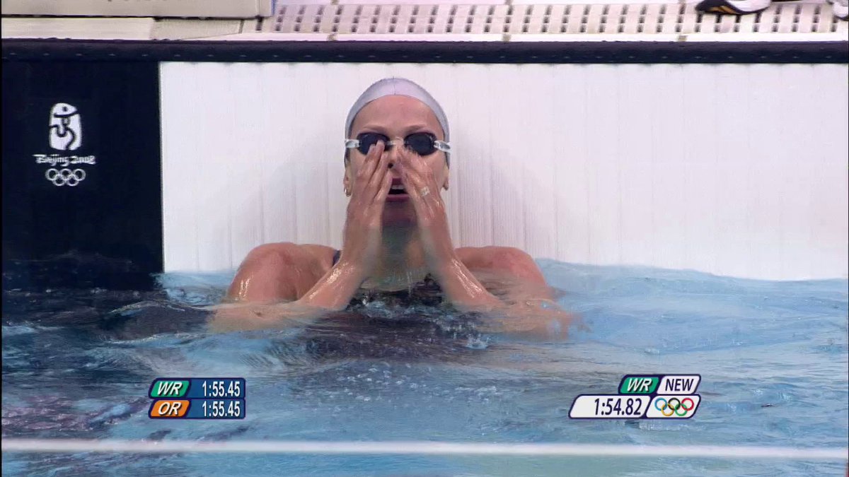 13 agosto 2008 - Olimpiadi di Pechino 📅 🇨🇳 Nasce la stella più splendente del nuoto italiano... Federica Pellegrini vince l'ORO nei 200m SL e frantuma il record del mondo, a soli 20 anni... 🇮🇹😍🥇 #EurosportNUOTO | #HomeOfTheOlympics | Federica Pellegrini