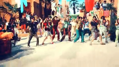 このあと18:30からの #CDTVライブライブ 4時間半SP では 最新曲「CREAK」のほか… 夏といえばこの曲！！！！！！ 「PARTY PEOPLE」をTV初披露🌞🕶 テレビの前で一緒に盛り上がりましょう🥂 20時台の出演です✨ 🎬 #SixTONES_PARTYPEOPLE CDTV