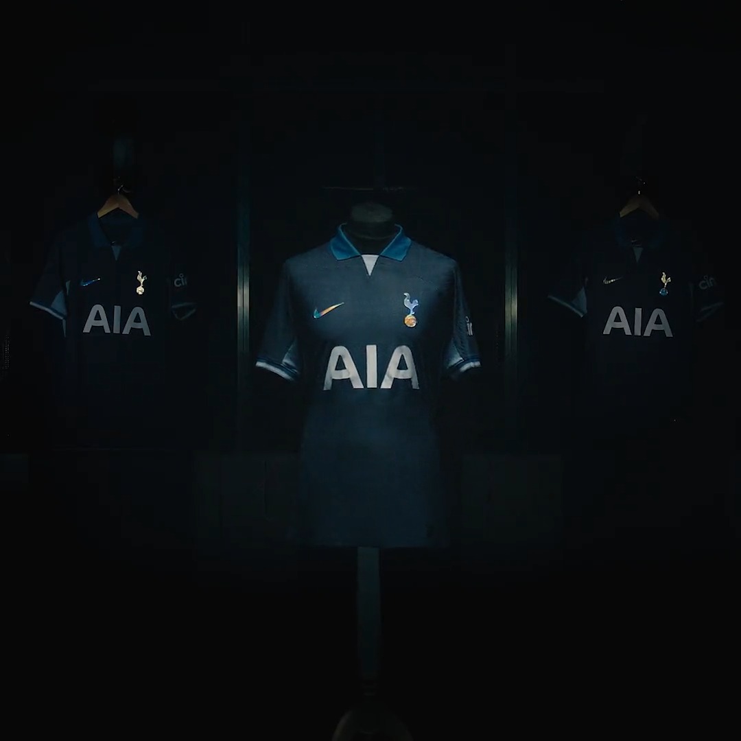 Fresh from its first appearance 😍 Secure your Nike Football 2023/24 Away Kit now! 🛍️