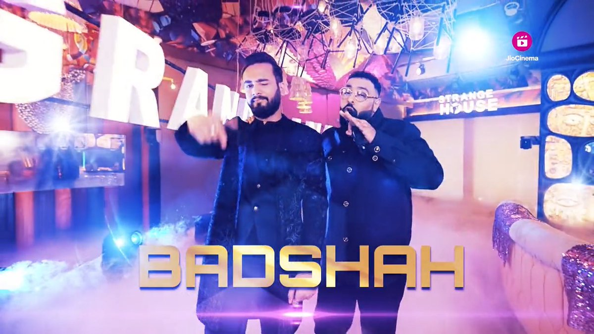 Badhegi garmi🔥jab Grand Finale mein hogi BADSHAH ki entry! Watch him in the #BiggBossOTT2 Grand Finale tonight at 9 pm. Streaming free on #JioCinema. #BBOTT2 #BBOTT2onJioCinema @beingsalmankhan