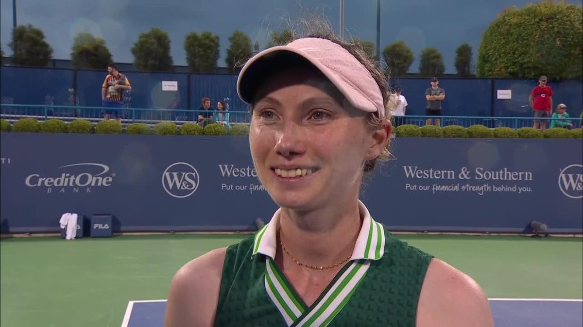 Cristina Bucsa notches the biggest win of her career taking out the No.13 seed Bencic! #CincyTennis