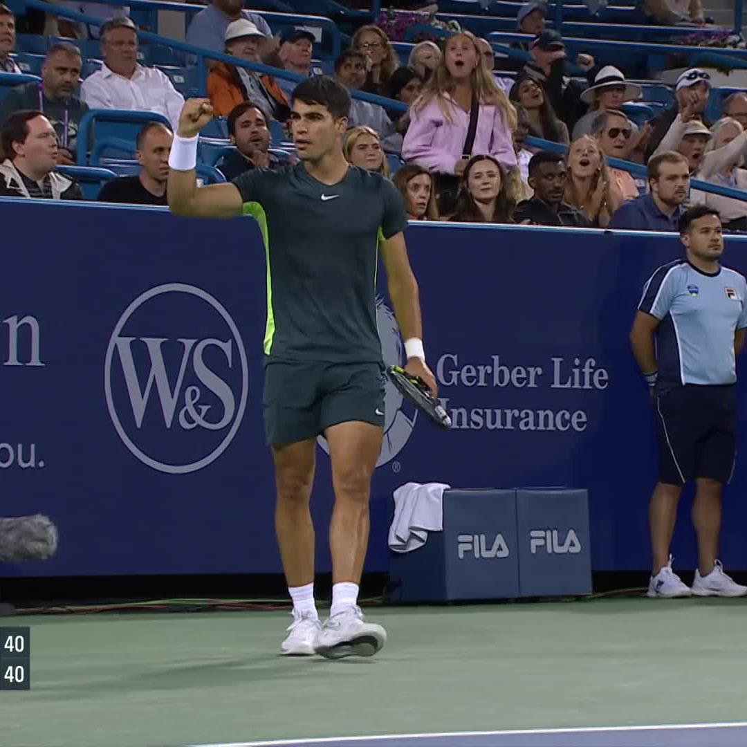 ABSOLUTELY RIDICULOUS 😱 A rainmaker from Carlos Alcaraz #CincyTennis