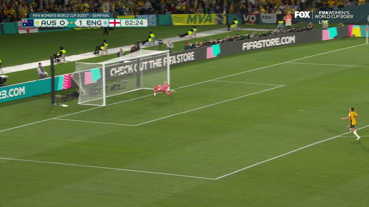 THAT'S ABSOLUTELY BRILLIANT 🤩 GOLAZOOO SAM KERR 🇦🇺