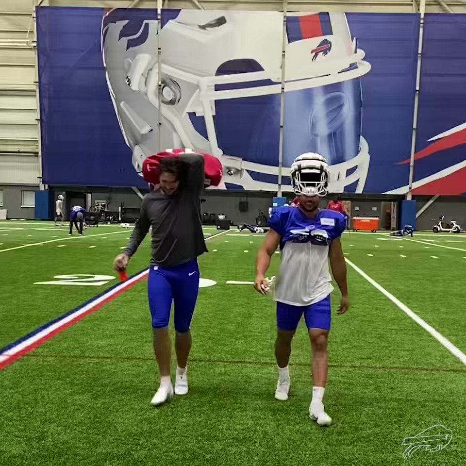 Just best friend things. 😆 #GoBills | #BillsMafia