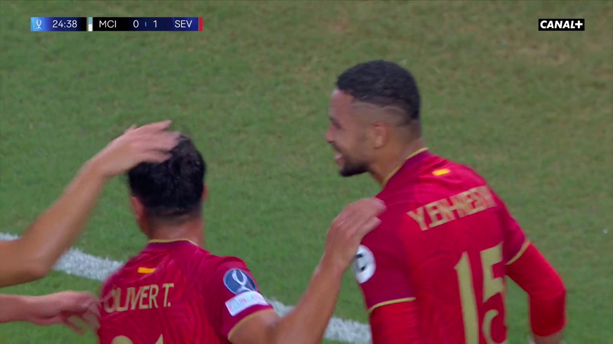 Le coup de casque de Youssef En Nesyri pour ouvrir le score contre Manchester City ! 👊🏽🪖🇲🇦