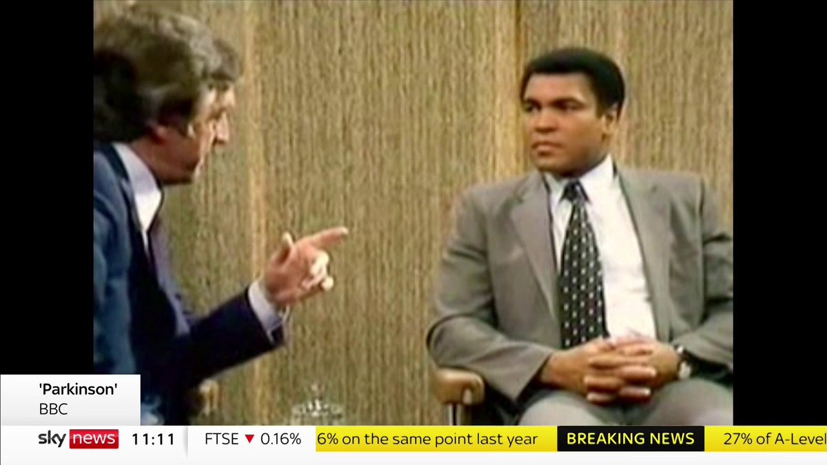 Sir Michael Parkinson interviewed many famous people on his talk show, Parkinson, including 'the Greatest' Muhammad Ali back in 1981 🥊🏅 Watch their incredibly funny exchange below 👇 📺 Sky 501, Virgin 602, Freeview 233 and YouTube