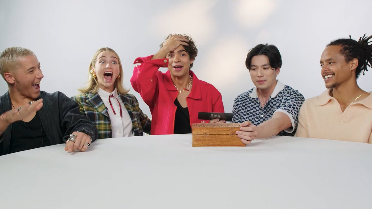 Q) Why is One Piece so popular? Mackenyu (Zoro): That's like saying "Why is the Bible so popular" #OnePieceNetflix Full video: