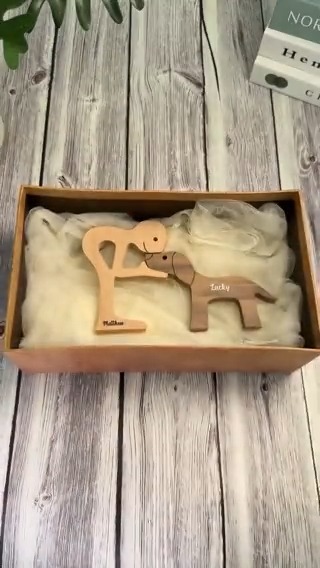 Don't miss out on your last chance to buy our Wooden Pet Carvings with a huge discount! ✨ Order yours ➤ #dog #dogsofinstagram #pets #gift #homedecor #decoration #cat