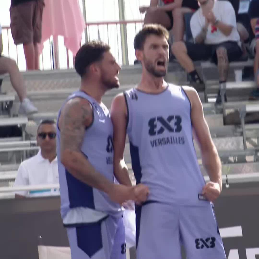 AU REVOIR! 🥖🇫🇷 Lucas Dussoulier knows what time it is: Maurice Lacroix buzzer beater ⌚️🔥 #3x3WTLausanne #3x3WT