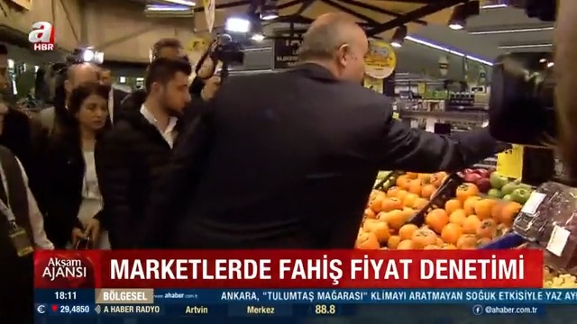 Marketlerde fahiş fiyat denetimi Haksız fiyat artışına karşı çalışmalarını hızlandıran Ticaret Bakanlığı, kurduğu özel ekiple denetimlerini sürdürüyor