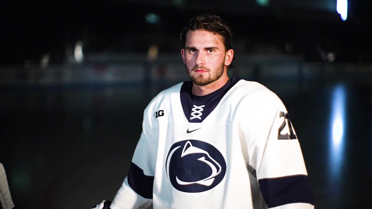 Congrats to Кevin Wall on putting pen to paper on a two-year American Hockey League contract with the Milwaukee Admirals on Friday afternoon!! 🖊️🏒 The Admirals are the AHL affiliate of the Nashville Predators!! #WeAre #HockeyValley