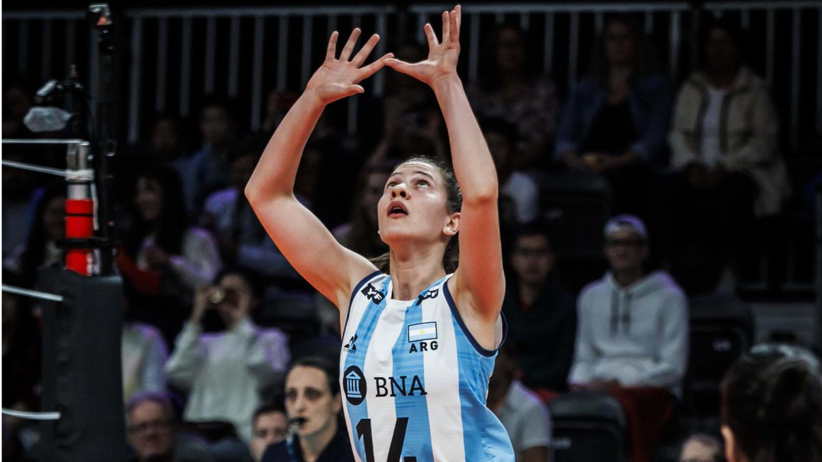 Vicky Mayer 🇦🇷 The setter &amp; Argentina 🇦🇷 will compete in the Paris Qualification from Sep 16-24. 🏆 2 winners will earn spots in #Paris2024. ⏰ Schedule: 📺 Matches will be on 🏐 #CloserToParis #Volleyball