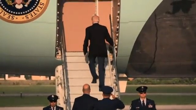 Biden takes no questions as he leaves for another weeklong vacation — this time in Lake Tahoe, Nevada. Since taking office, Biden has spent 373 days — 39.7% of his presidency — on vacation.