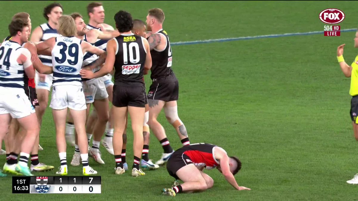 Does Duncan have anything to worry about for this tackle? 🤔 📺 Watch #AFLSaintsCats LIVE on ch. 504 or stream on Kayo: ✍️ BLOG 🔢 MATCH CENTRE