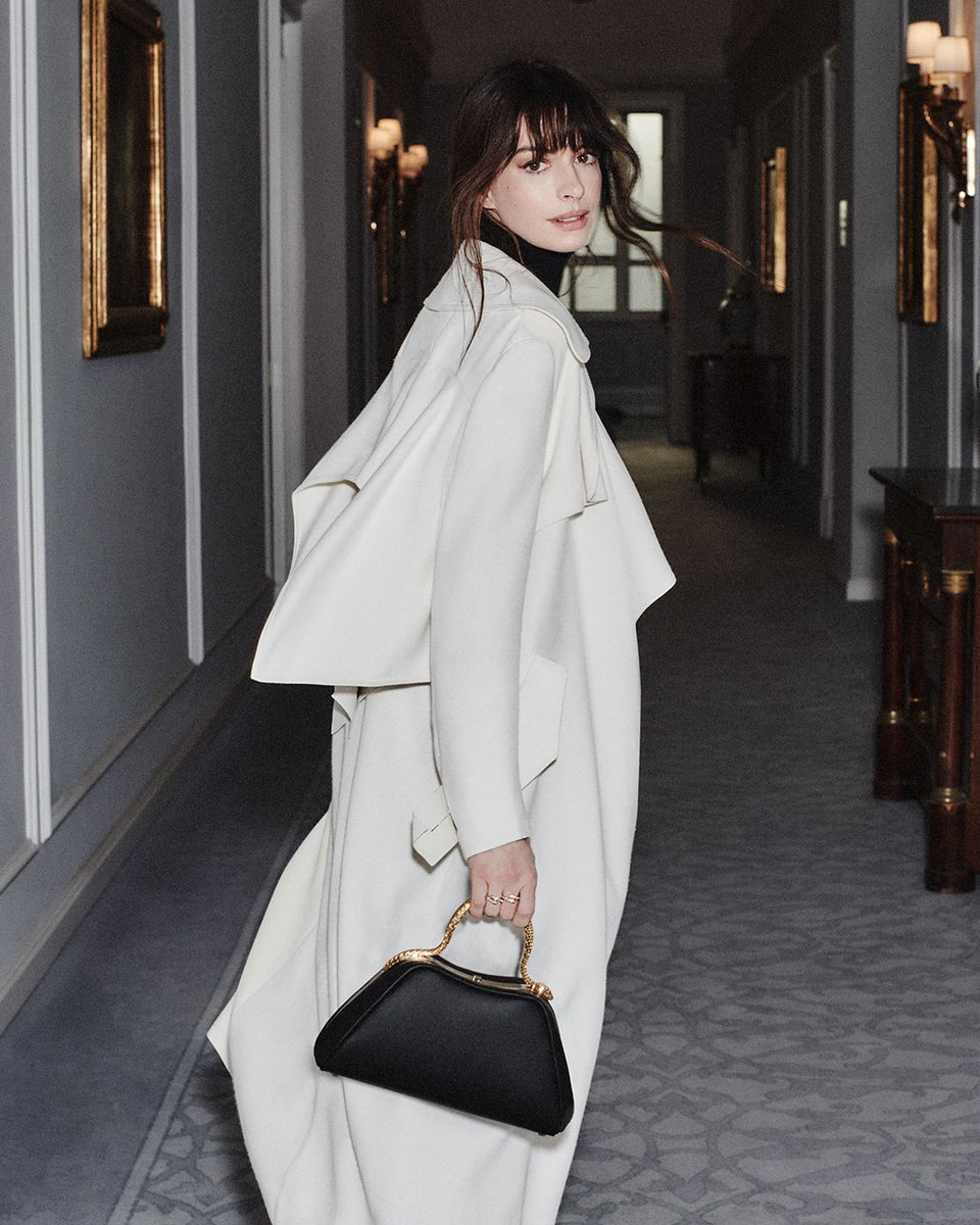 Our Global Brand Ambassador, #AnneHathaway, echoes the sparkling essence of the FW23 collection—dazzling onlookers with her effortless extravagance. #BulgariAccessories