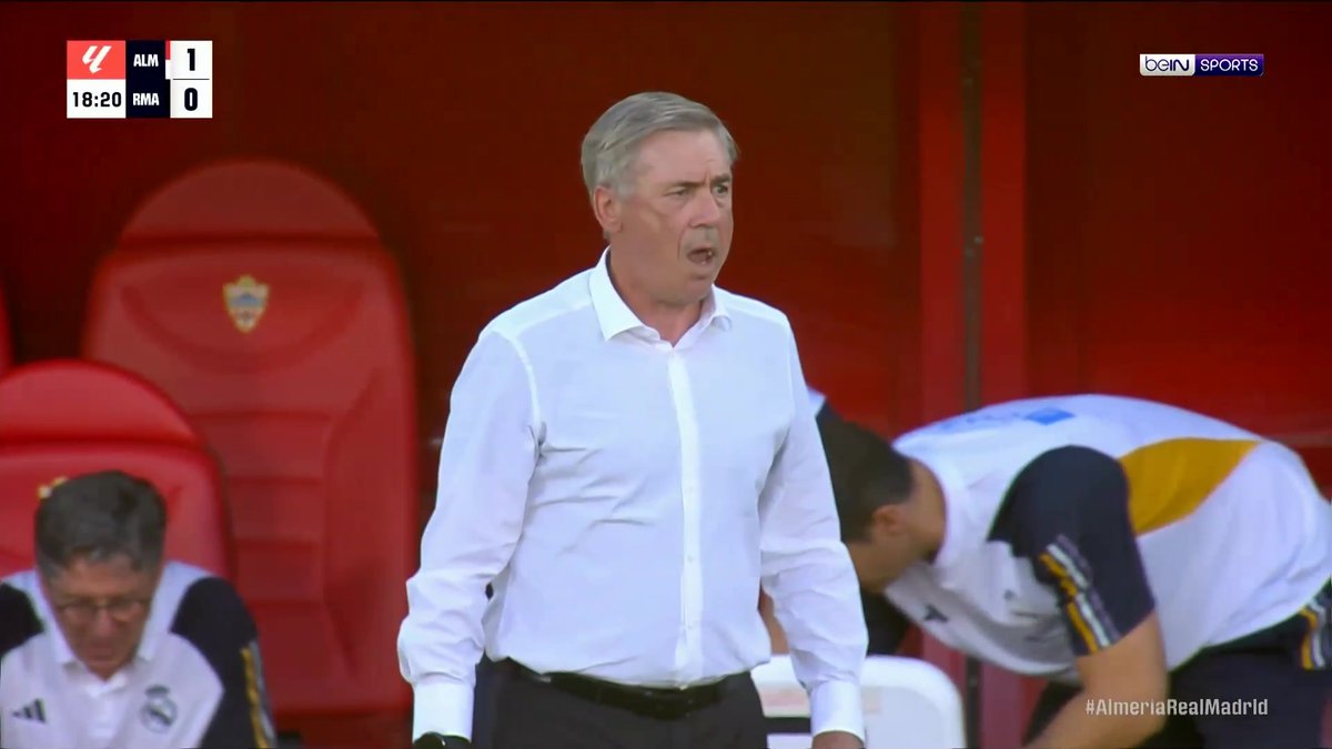 🛑⚠️| - برشلونة يجب أن يقدم 200% و يتحدى الحكام و يتحمل عدم احتساب أخطاء و ركلات جزاء صحيحة له حتى يفوز بالثلاث نقاط - الريال يلعب أو ما يلعب هناك دائما حكم يهديهم المباراة ليغا الموسم الماضي انجاز تاريخي ، أما هذا الموسم فهي مجهزة لبيريز ✅
