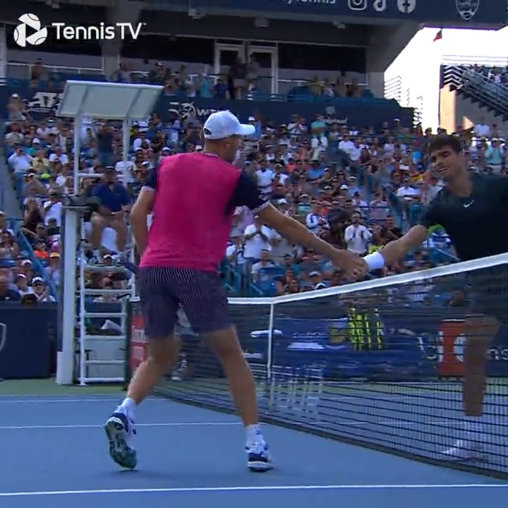 Alcaraz & Hubert Hurkacz share a high five at the net after a crazy point. Carlos ends up on the floor & laughs it off. Two of the friendliest guys you’ll ever see at the top of any sport. Appreciate the point. But appreciate them more. ❤️