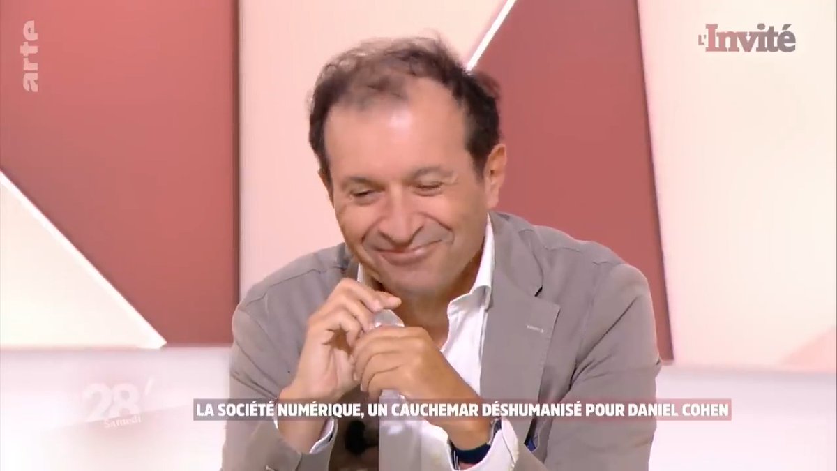 L'équipe de #28min a appris avec tristesse le décès de l'économiste Daniel Cohen. Nous avons eu la chance de le recevoir de nombreuses fois sur notre plateau. Redécouvrez le portrait de l'homme : son parcours, son sourire... 🔗L'émission : cc Philippe Ridet