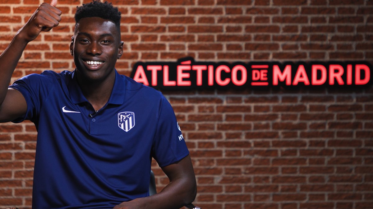❝Me considero un jugador trabajador. Me gusta ayudar al equipo. Quiero seguir creciendo como futbolista y aprender de los mejores❞. — Samu 🎙