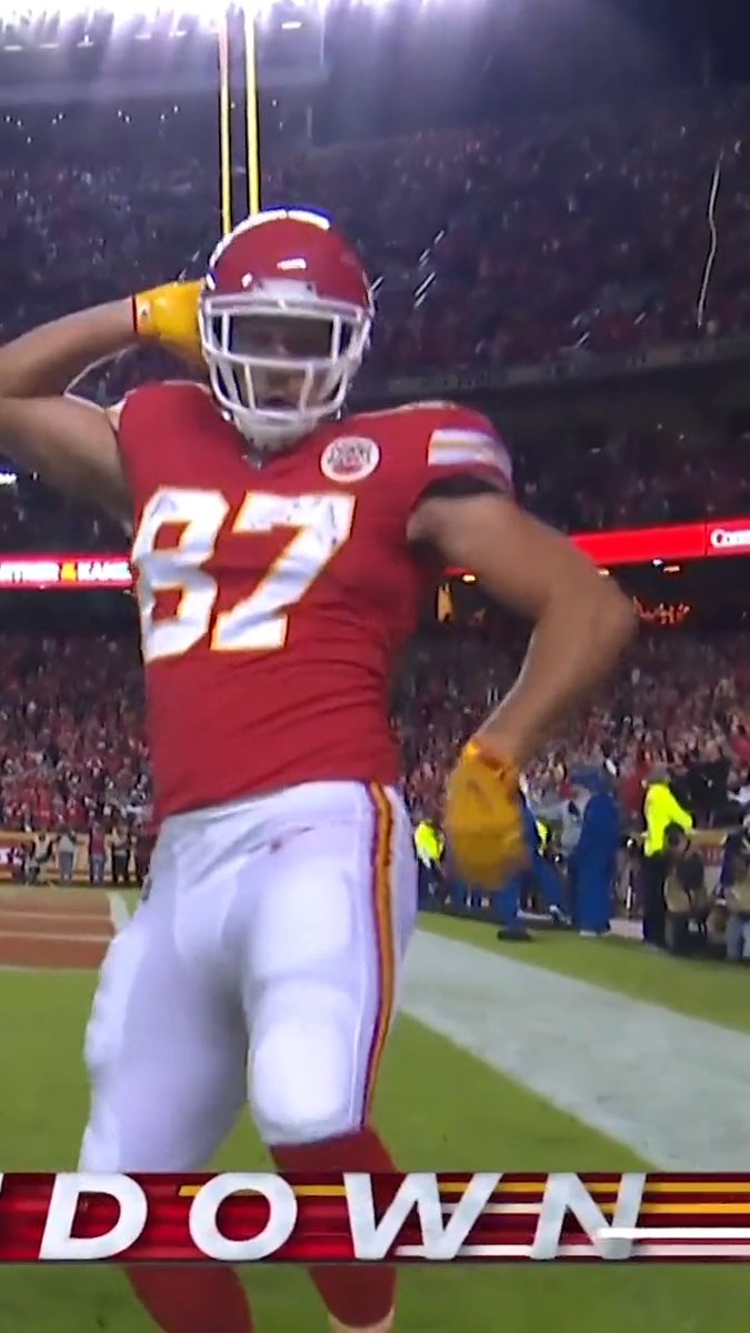 name a dance... Travis Kelce can probably do it 🕺