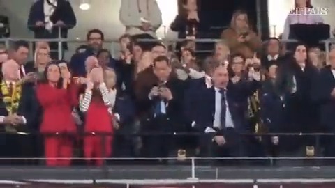 El otro gesto de la polémica de Rubiales: tocándose el paquete en la celebración