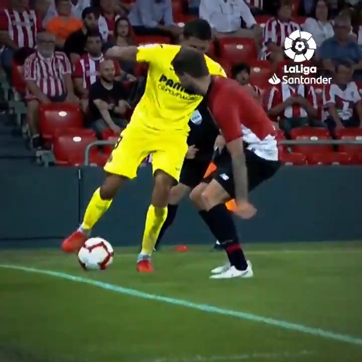 The crazy feet from Pablo Fornals. 🪄🥶
