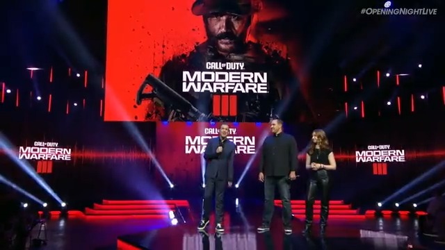 ICYMI, our very own Creative Director Dave Swenson &amp; Narrative Designer Shelby Carleton debuted Modern Warfare III's Campaign for the first time on the #gamescomONL stage 👀