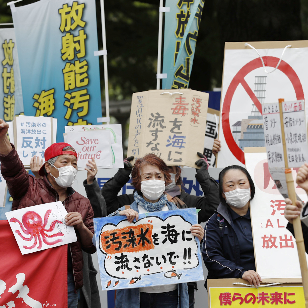 By AJ+ “Japan plans to dump over 1 million tons of water contaminated with radiation into the ocean, a byproduct of the 2011 Fukushima Daiichi nuclear plant meltdown.” #pollution #Japan #Korea #China #nuclearwaste #Fukushima #Fukushimawater #Earth