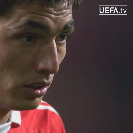 🇵🇾 Óscar Cardozo ballin' back in 09/10 🔥 #UEL