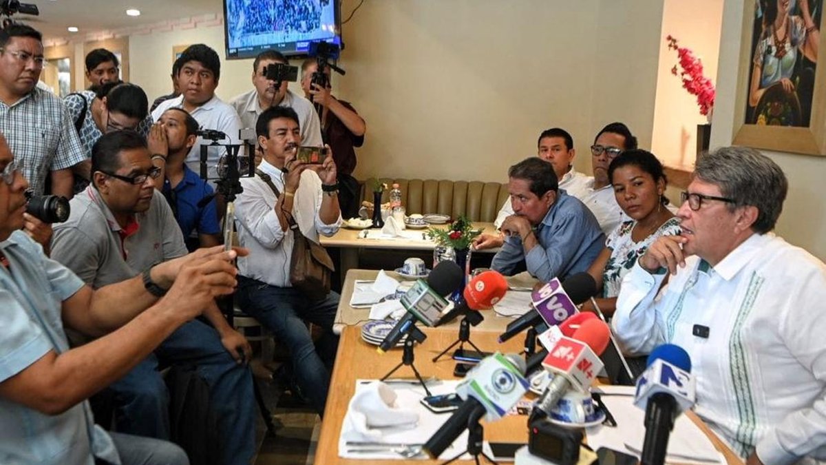 Conferencia de prensa desde Acapulco, Guerrero.