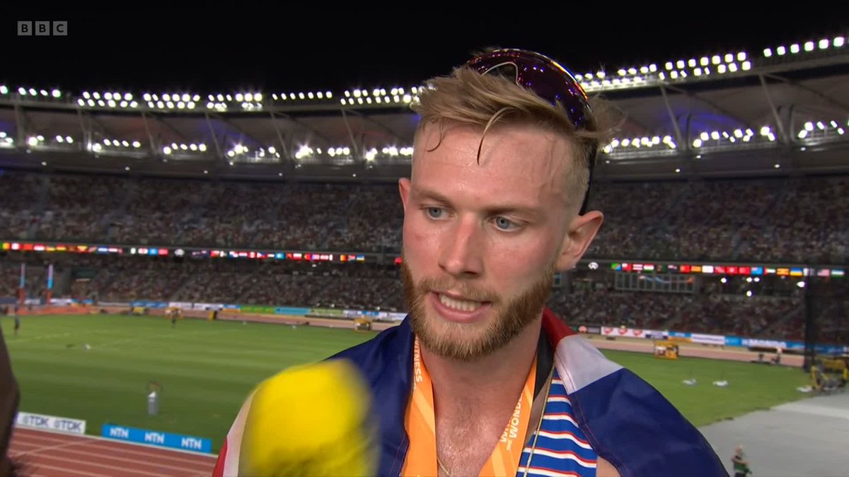Josh Kerr was so humble after winning the 1500m gold ❤️🥺 #WorldAthleticsChamps