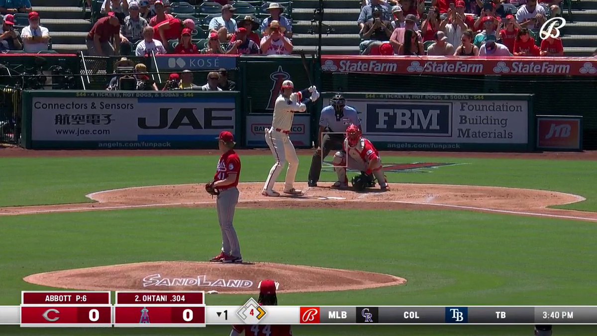 大谷翔平 44号ホームラン🔥 打者大谷が先制本塁打！ 投手大谷を援護！ 1回に2奪三振を奪い、2ランホームランを打つ男👀 ＃大谷翔平 #自援護弾 🎥 @BallySportWest